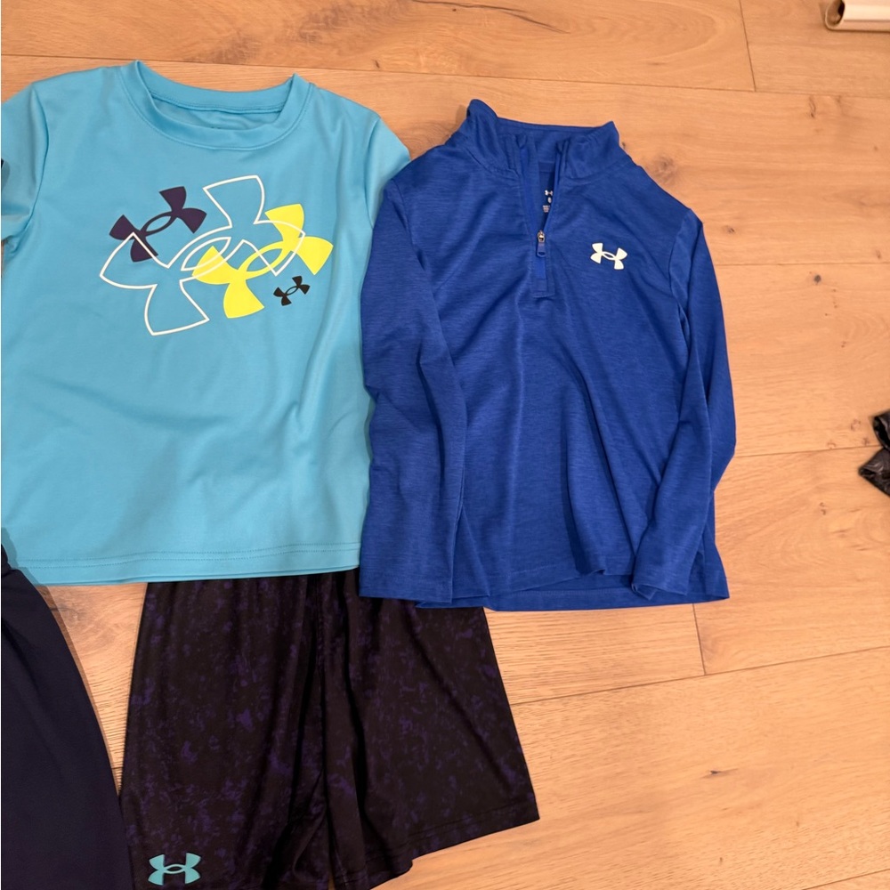 Boys size 6 Under Armour Kids' Set - Blue, Black, and Yellow - Picture 3 of 4